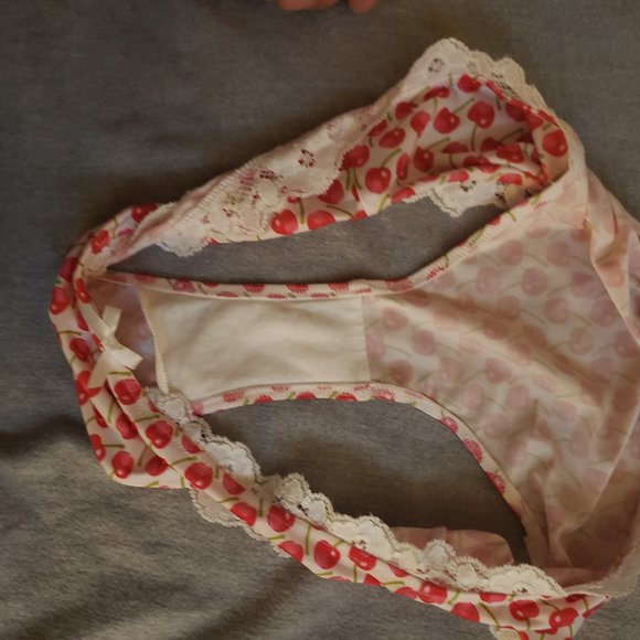 2000s Victoria's Secret Sexy Little Things cheeky - Picture 3 of 4